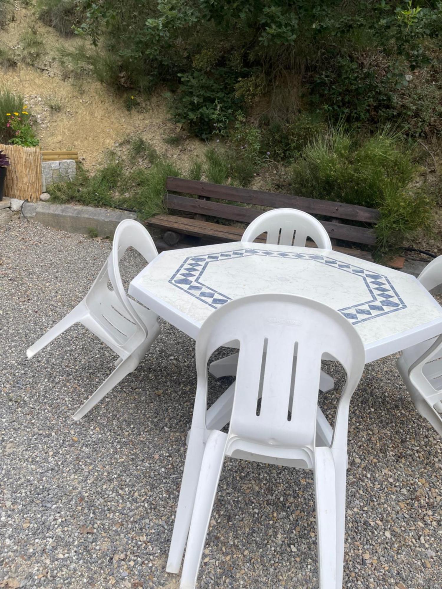 Caravanes De Provence Campingplatz